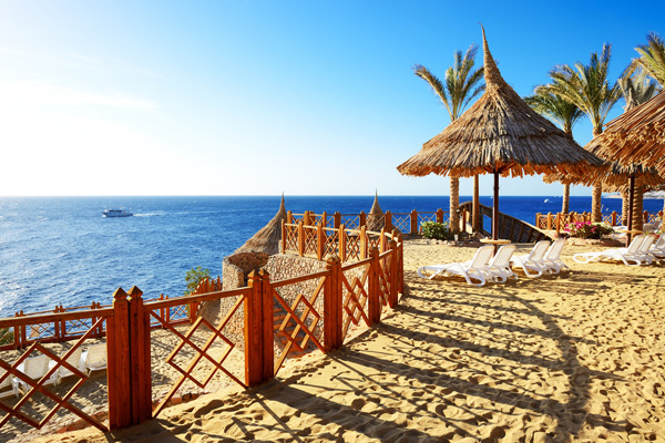 Beach-at-the-luxury-hotel-Sharm-el-Sheikh-Egypt_shutterstock_168756008