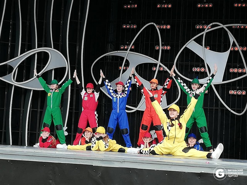 img-b8b307c7be2f6dfbbc20a6f069586036-v