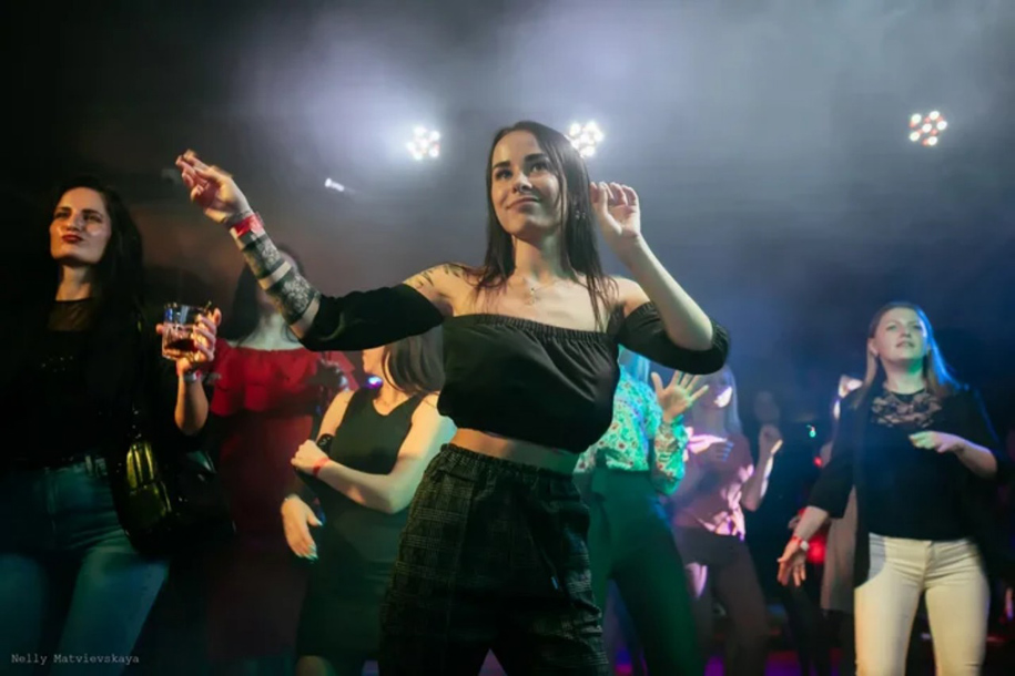 0-02-05-5c19dff989d6bd56008682fca0affdad817e88a44aff594720974e30a5f28e83_f43d57a2