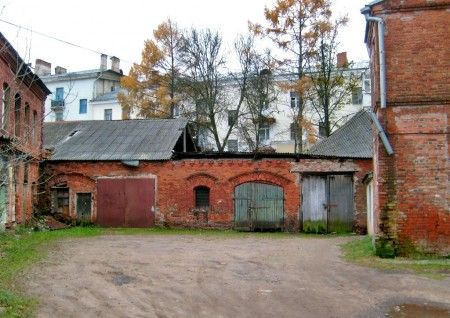 d0b2d0be-d0b4d0b2d0bed180d0b5-d0bdd0b0-d0b4d0b8d0bcd0b8d182d180d0bed0b2d0b0-d181d0bdd18fd182d0be-d0b2-d0bed0bad182d18fd0b1d180d0b5-2009-450x318