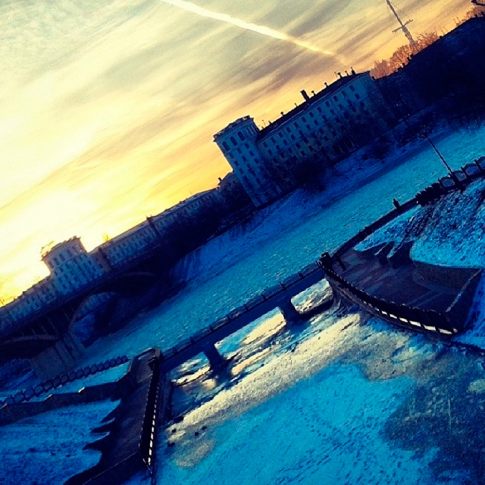 137601b29cb411e384830a33bfd22702_8