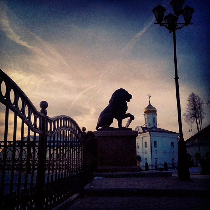 3f7922c49cb111e3ae2312183a46235f_8