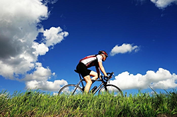 cyclist-1537843_960_720