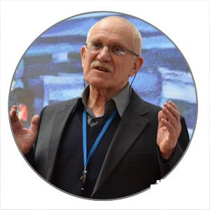  Александр Митта (кинорежисер).