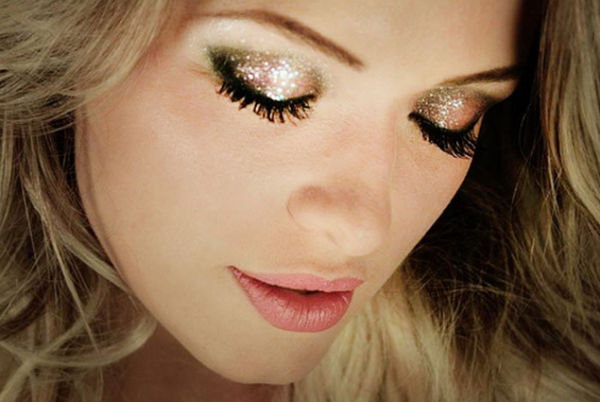 Idei-krasivogo-makiyazha-na-Novyiy-God-2015