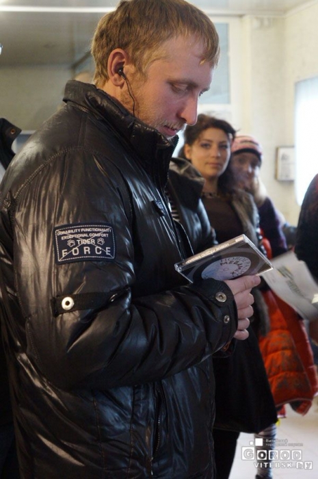 Новое радио раздает призы в Витебске