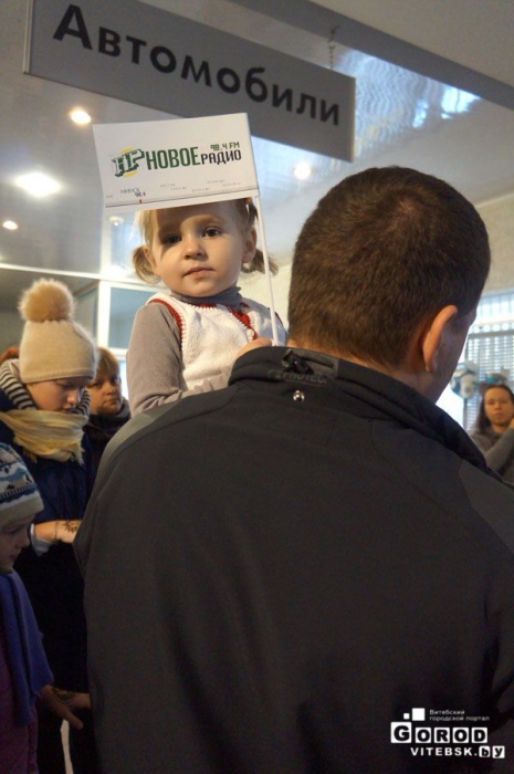 Новое радио раздает призы в Витебске