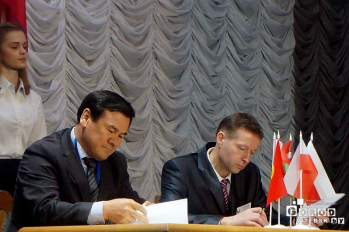 14dd0ea7f6b65326dca8bd2b81cd276e