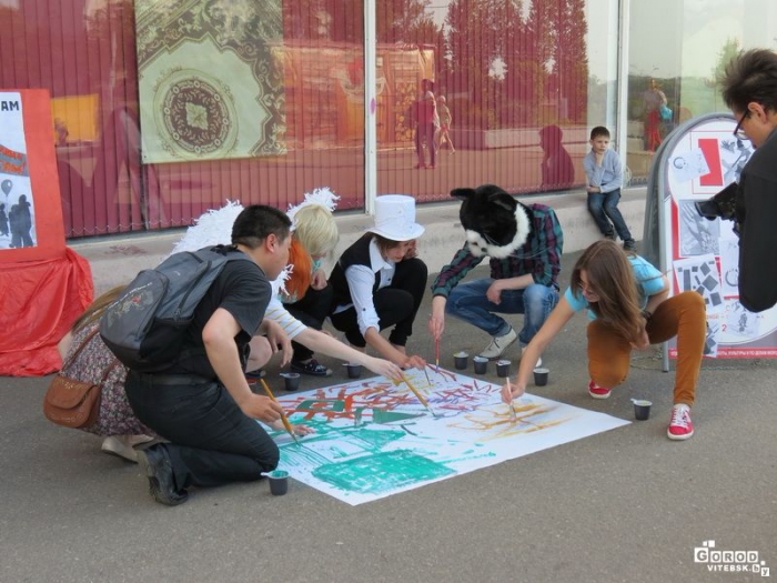 Ночь музеев в выставочном зале Музея современного искусства