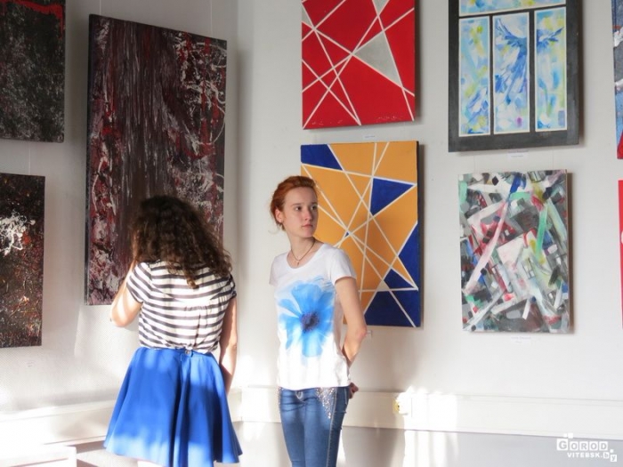 Ночь музеев в выставочном зале Музея современного искусства