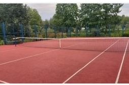 Пользование теннисным кортом: