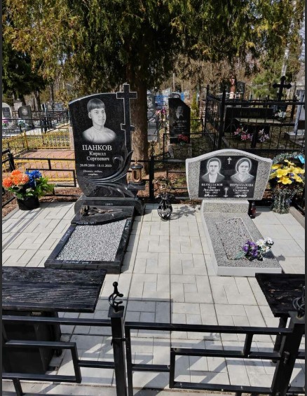 Памятники из гранита