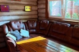 Уютный домик в русском стиле с мангальной зоной