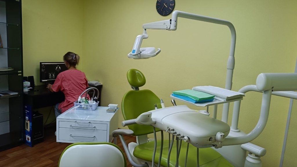 Протезирование и Имплантация