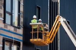 Курсы Безопасное выполнение работ на высоте при эксплуатации строительных подъемников и мобильных рабочих платформ