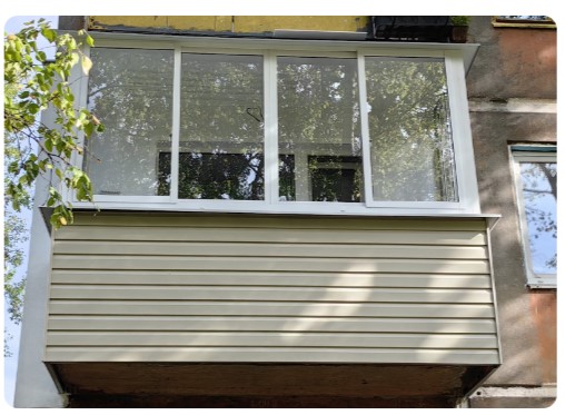 Вынос балкона, балкон с крышей