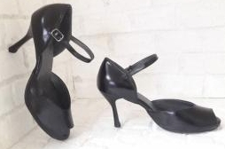 Пошив обуви