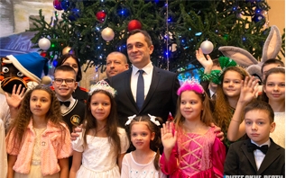 Областной благотворительный новогодний праздник прошел в концертном зале «Витебск»