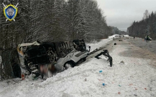 Туристический автобус опрокинулся в Витебской области. Среди пострадавших четверо детей
