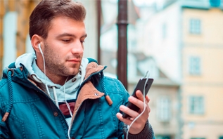В 2021 году жители Витебской области стали на 8,6 % больше разговаривать по мобильному