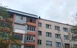 Пьяный минчанин спрыгнул с крыши пятиэтажки в Новолукомле