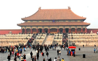Китай с 8 января отменит карантин для въезжающих путешественников
