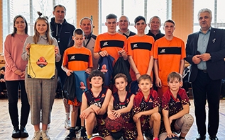 Благотворительный проект Sportera запустил бесплатную секцию по баскетболу в Бегомле