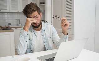 Чем опасна для здоровья глаз постоянная работа с телефоном или компьютером