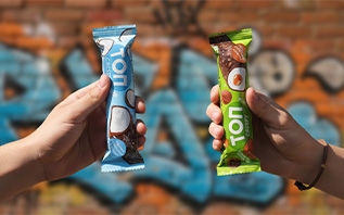 В Беларуси появились сырки «ТОП Crispy» в глазури нового формата