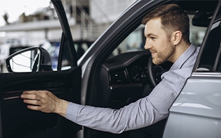 Чек-лист от эксперта: что нужно обязательно проверить перед покупкой авто с пробегом